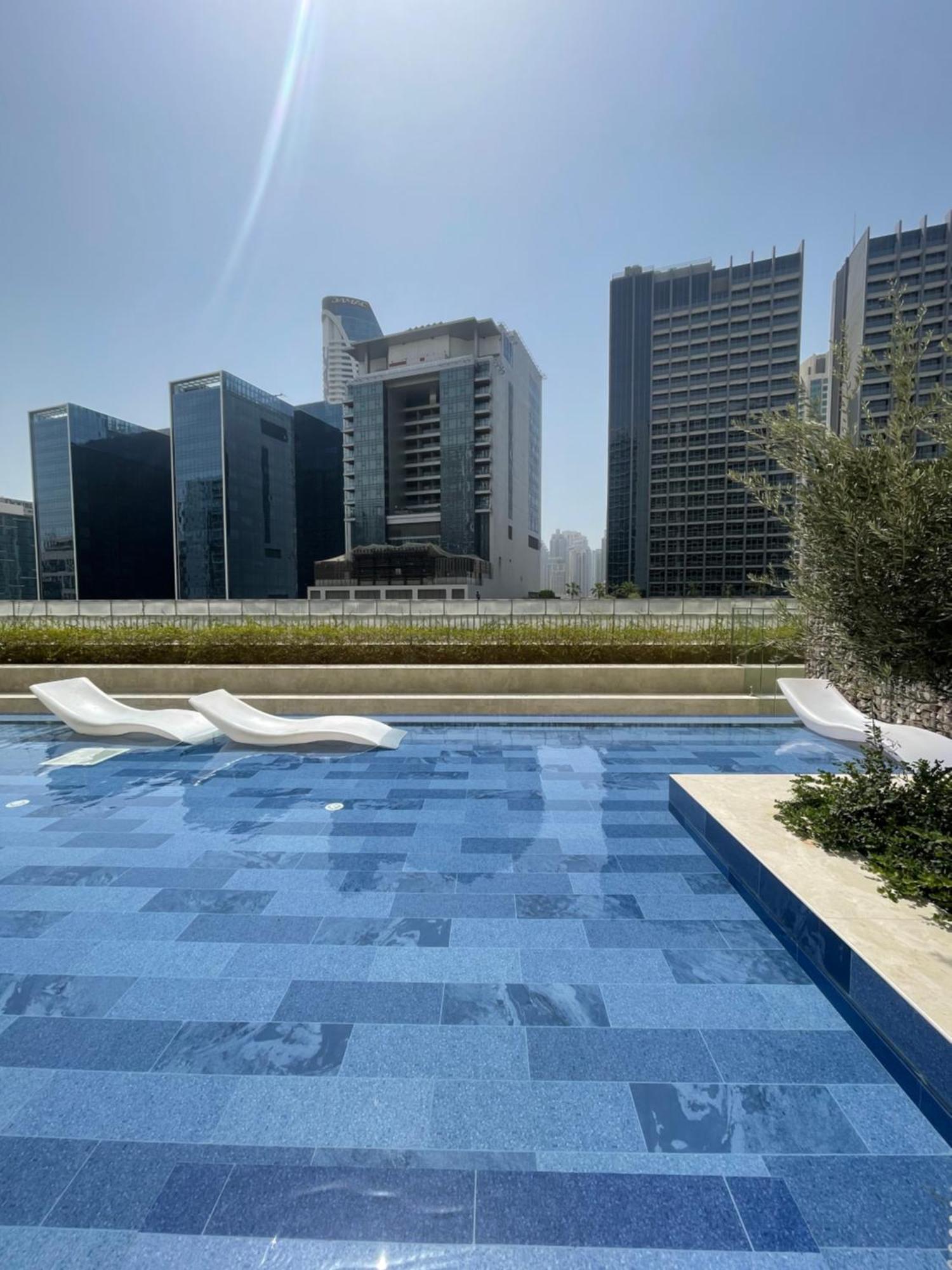 Wonderful Reva Aparthotel Downtown Dubai Exterior photo