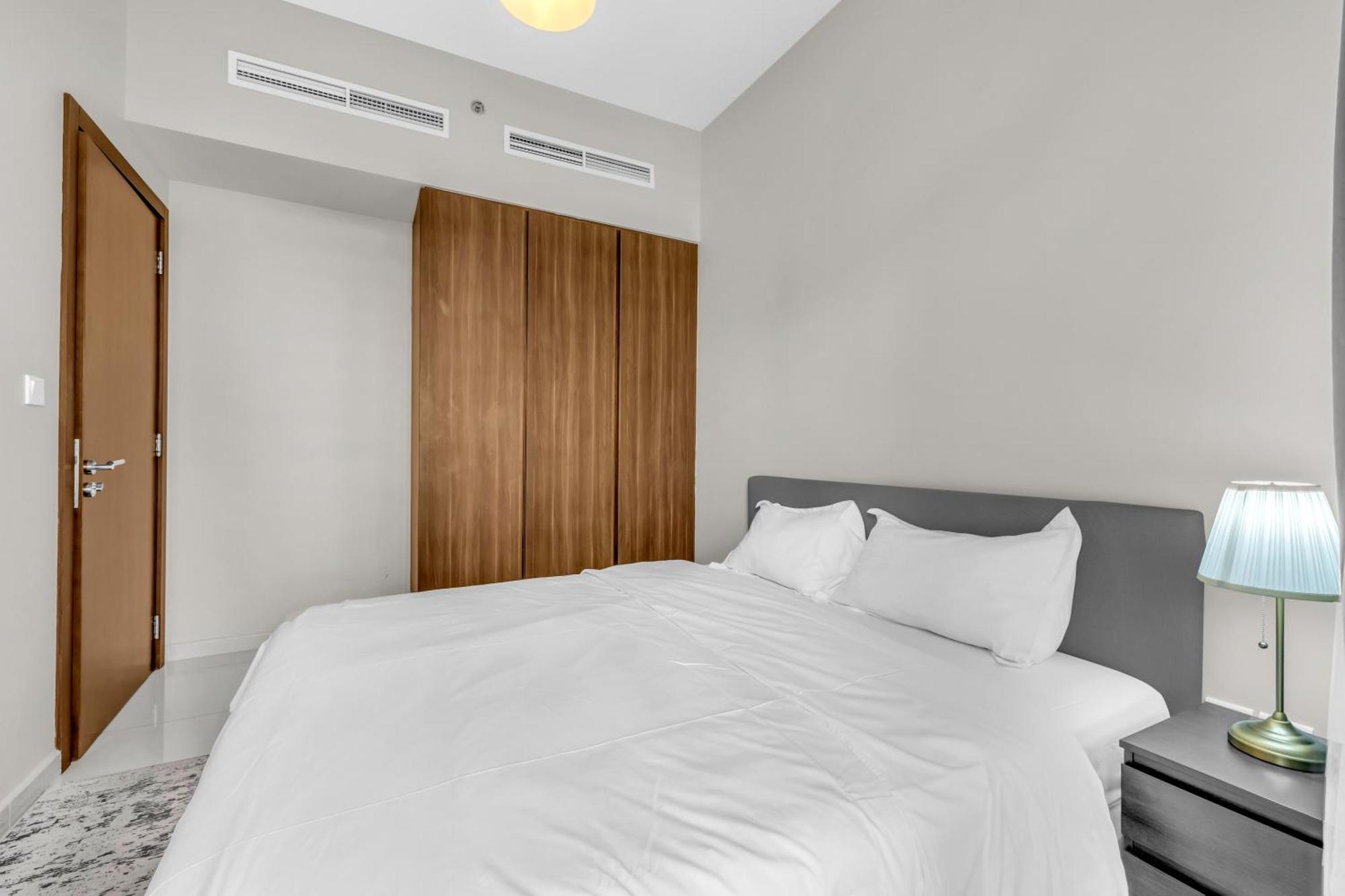 Wonderful Reva Aparthotel Downtown Dubai Exterior photo